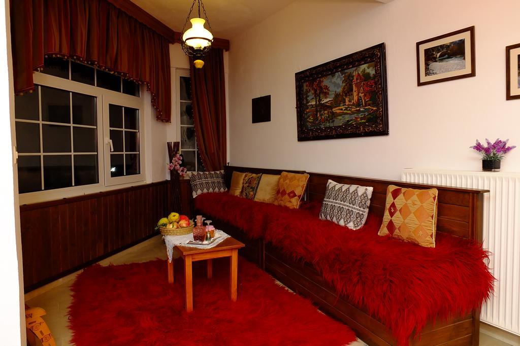 Hotel Χenonas Ziakos à Amárantos Extérieur photo